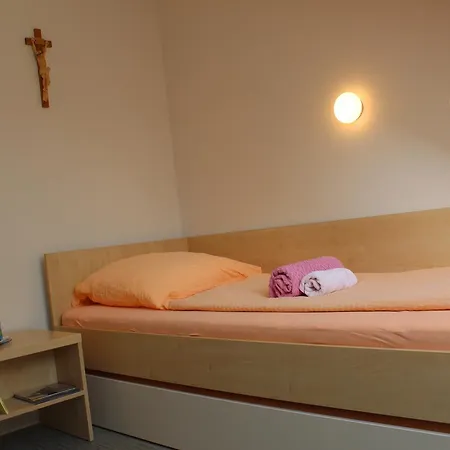 Konukevi Centrum Salvator Bratislava