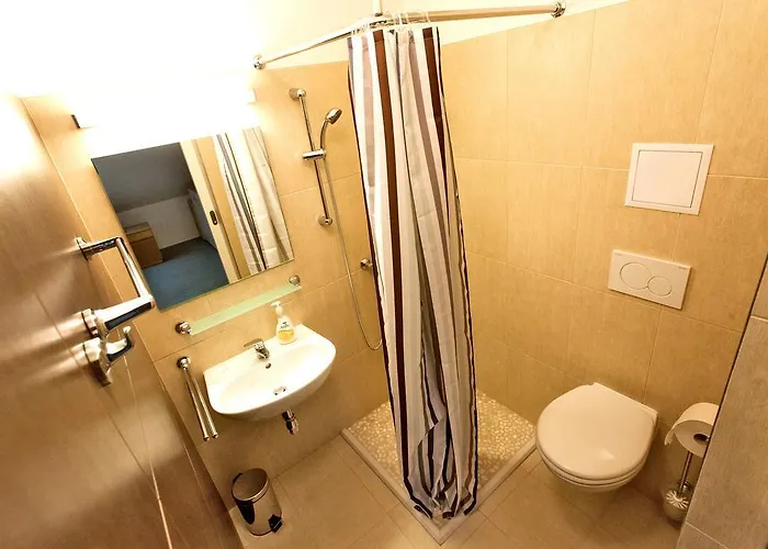 Centrum Salvator 2* Братислава